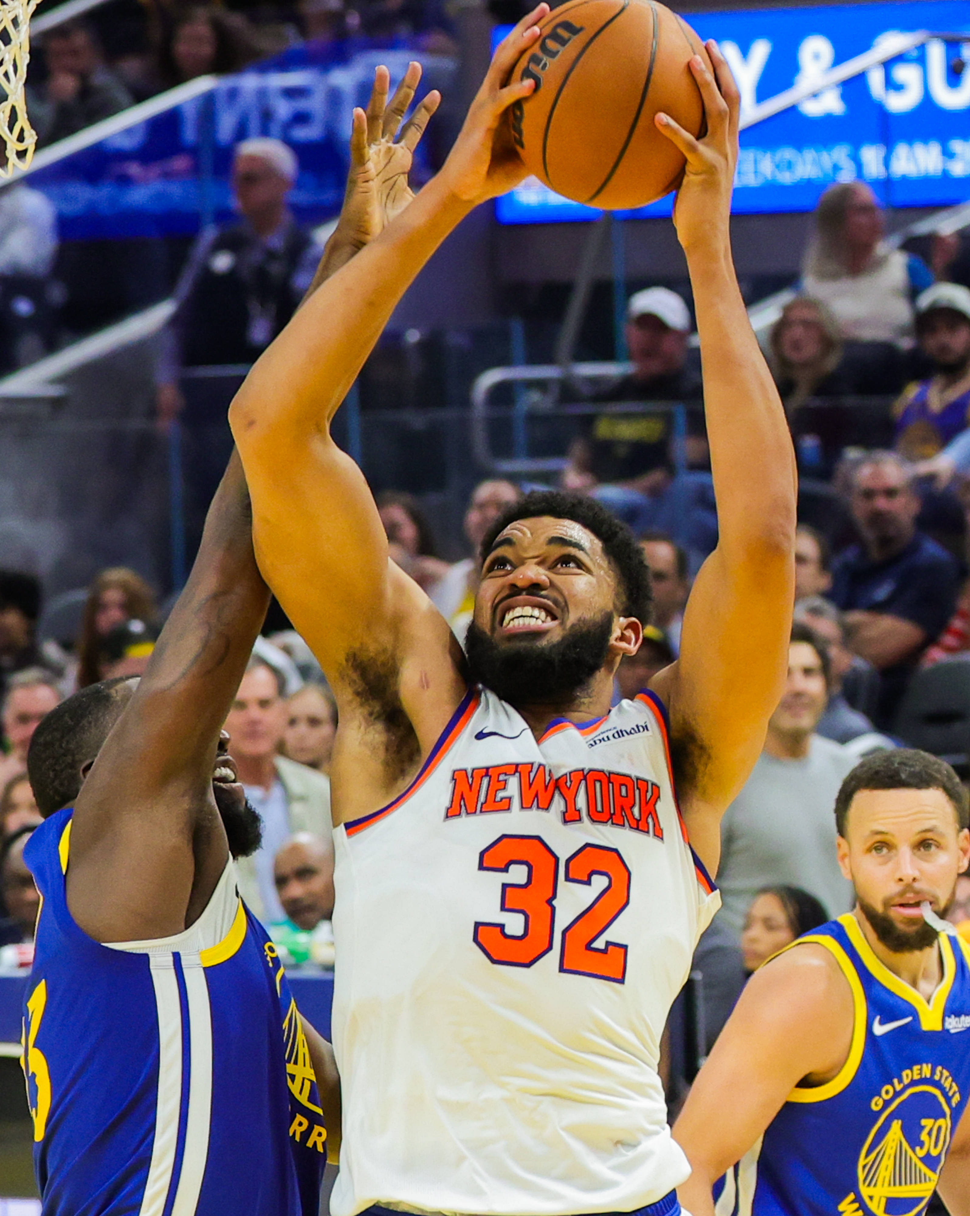 爱游戏体育-关于纽约尼克斯清晨回应争议,志在NBA常规赛名次提升,媒体盛赞,纪律约束更严格的信息