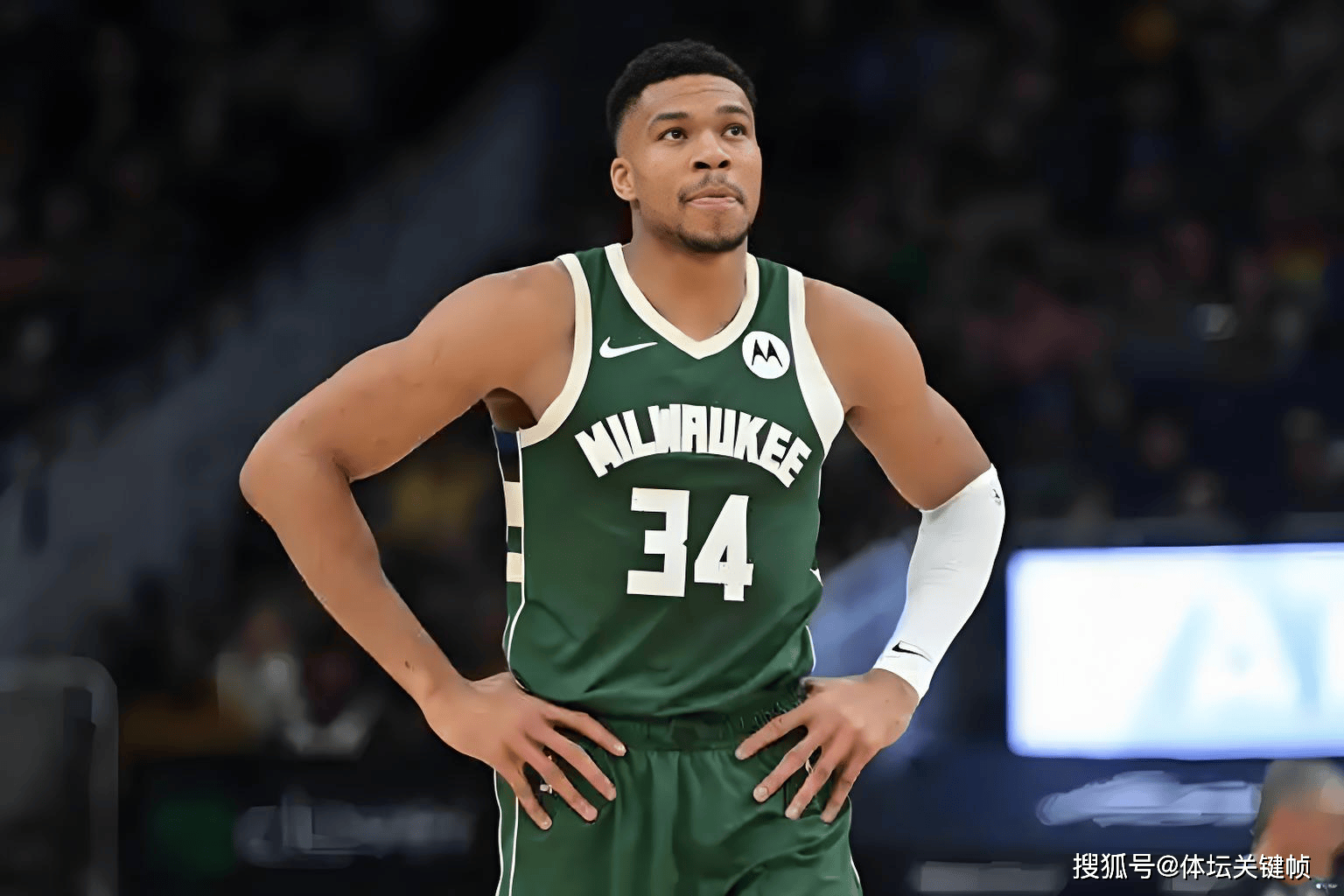 爱游戏官网下载-关于国际比赛日密尔沃基雄鹿调整名单以备NBA常规赛，绝杀压哨环节打磨，质疑声仍在，心理建设被强调的信息